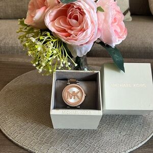 NWT Michael Kors silver/rose gold two tone unisex watch
